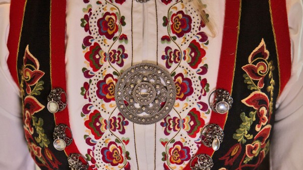 A look at Norway’s iconic bunad with journalist Tone Skårdal Tobiasson