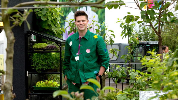 Anne Diamond discusses the importance of plants with garden designer William Murray