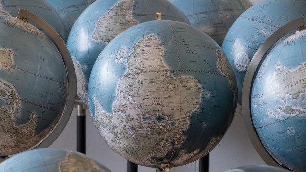 Alastair Miller meets globemaker and master craftsman Chris Adams