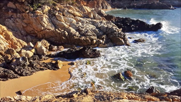 Podcast: Mindfulness with Mona Therese (A Short Break in the Day)