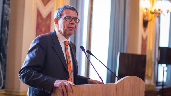 Anne Diamond interviews former diplomat Alan Charlton