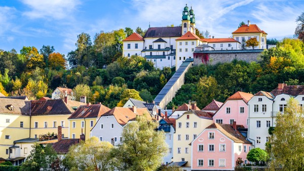 Explore the Danube River with Jean Newman Glock 