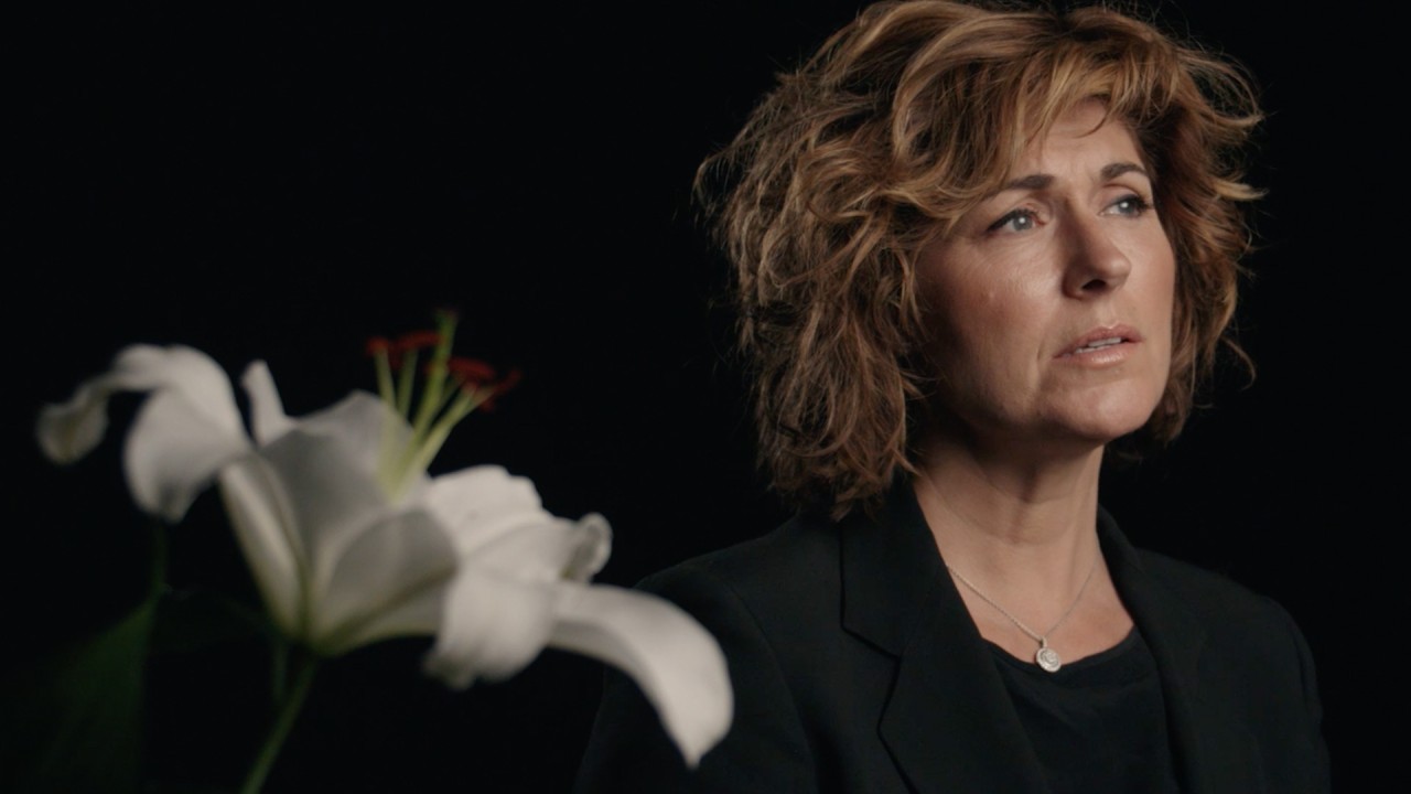 Sissel Sundays: Love Is History)