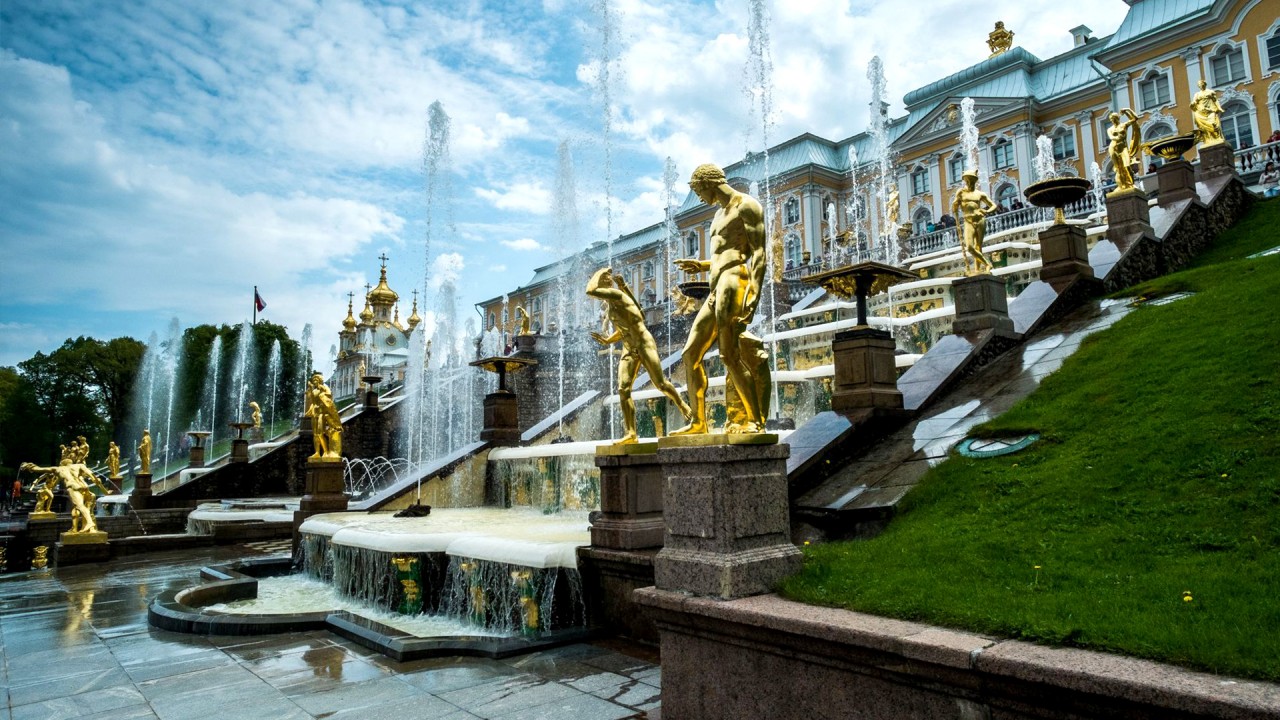 Exploring Imperial Russia with Viking Resident Historian Dr. Caroline Malloy)