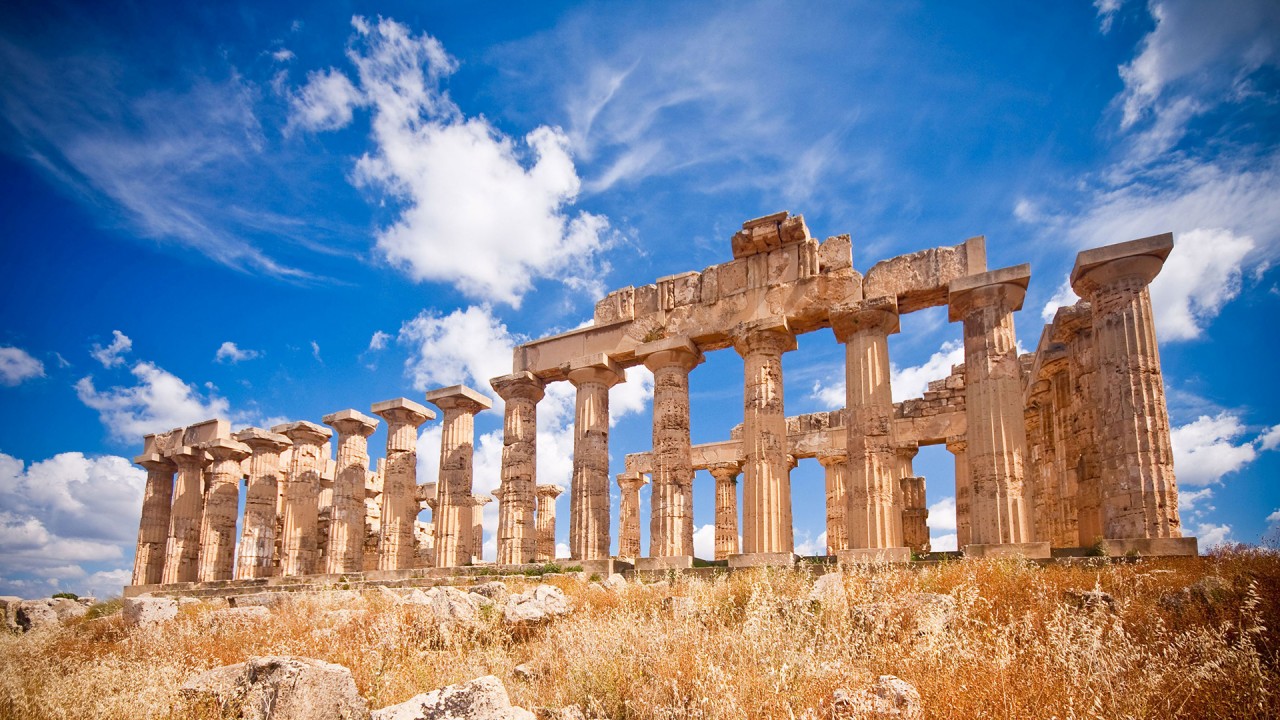 Gods, Heroes and Monsters - Thrilling Tales from Greek Mythology presented by Russell Lee)