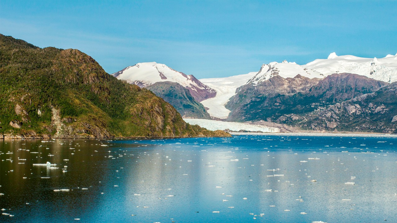 Learn about the history of Chile with Viking Resident Historian Dr. Michael Fuller)