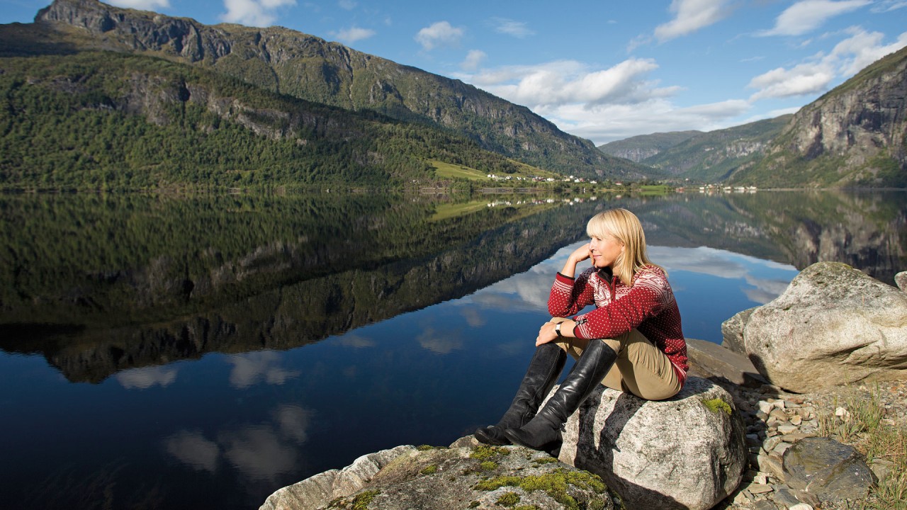 Delve into Viking Age wonders and our Norwegian heritage with Karine Hagen)