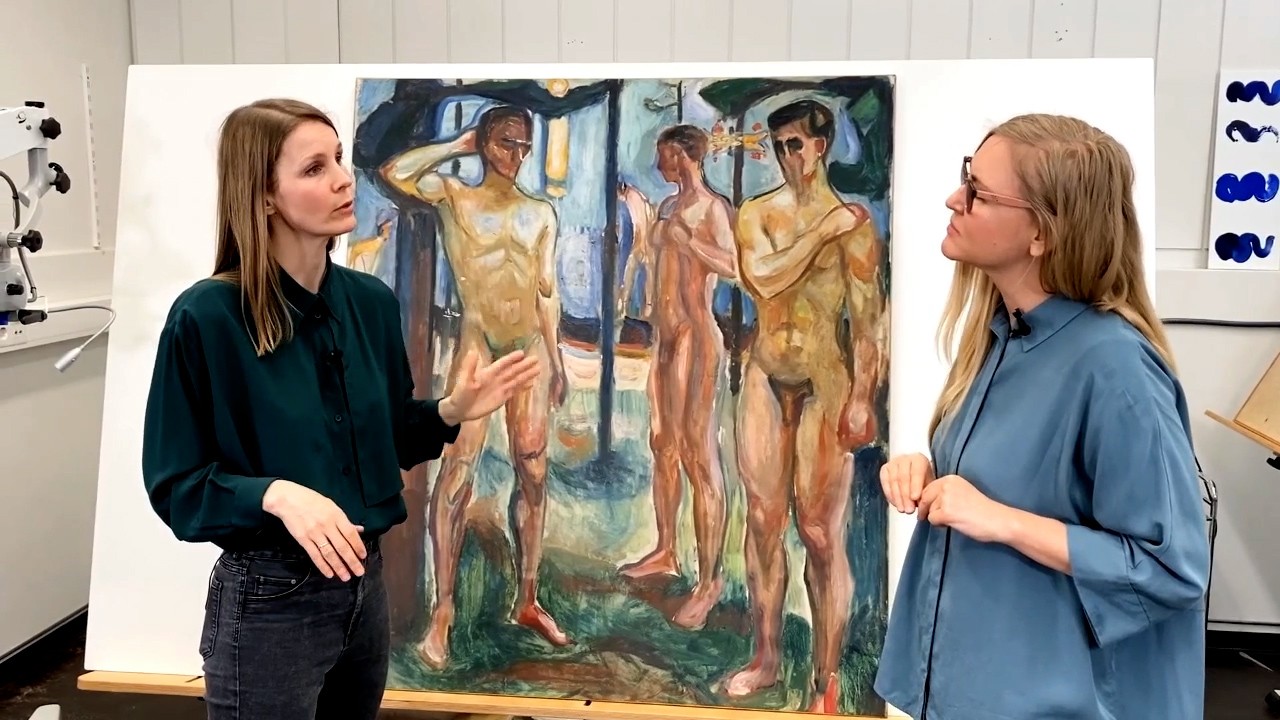 Paintings Conservator, Mie Mustad)